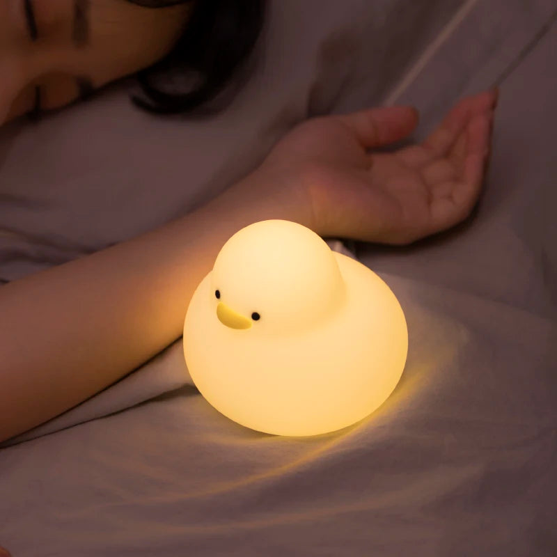Kawaii Duck Night Light – Soft Silicone, USB Rechargeable & Tap-Controlled